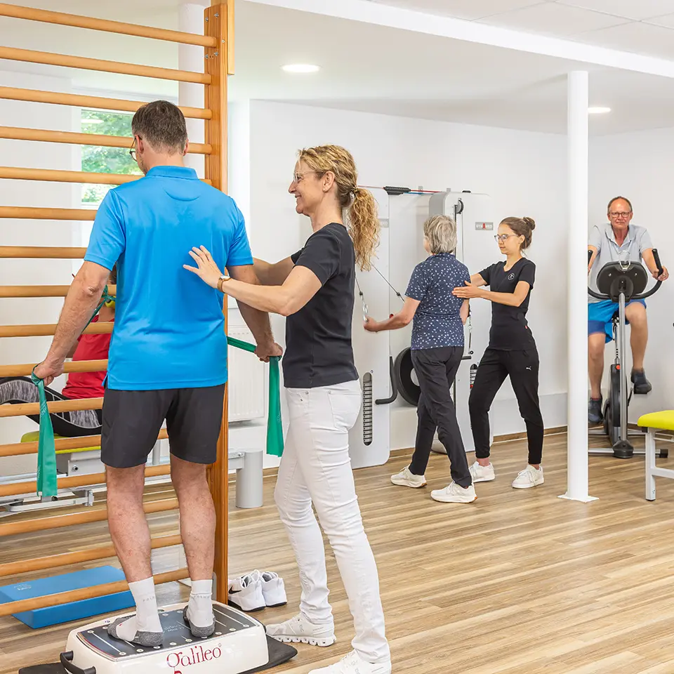 Anwendung gerätegestützte Krankengymnastik